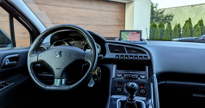 Peugeot 3008 cena 27900 przebieg: 151000, rok produkcji 2011 z Oława małe 781